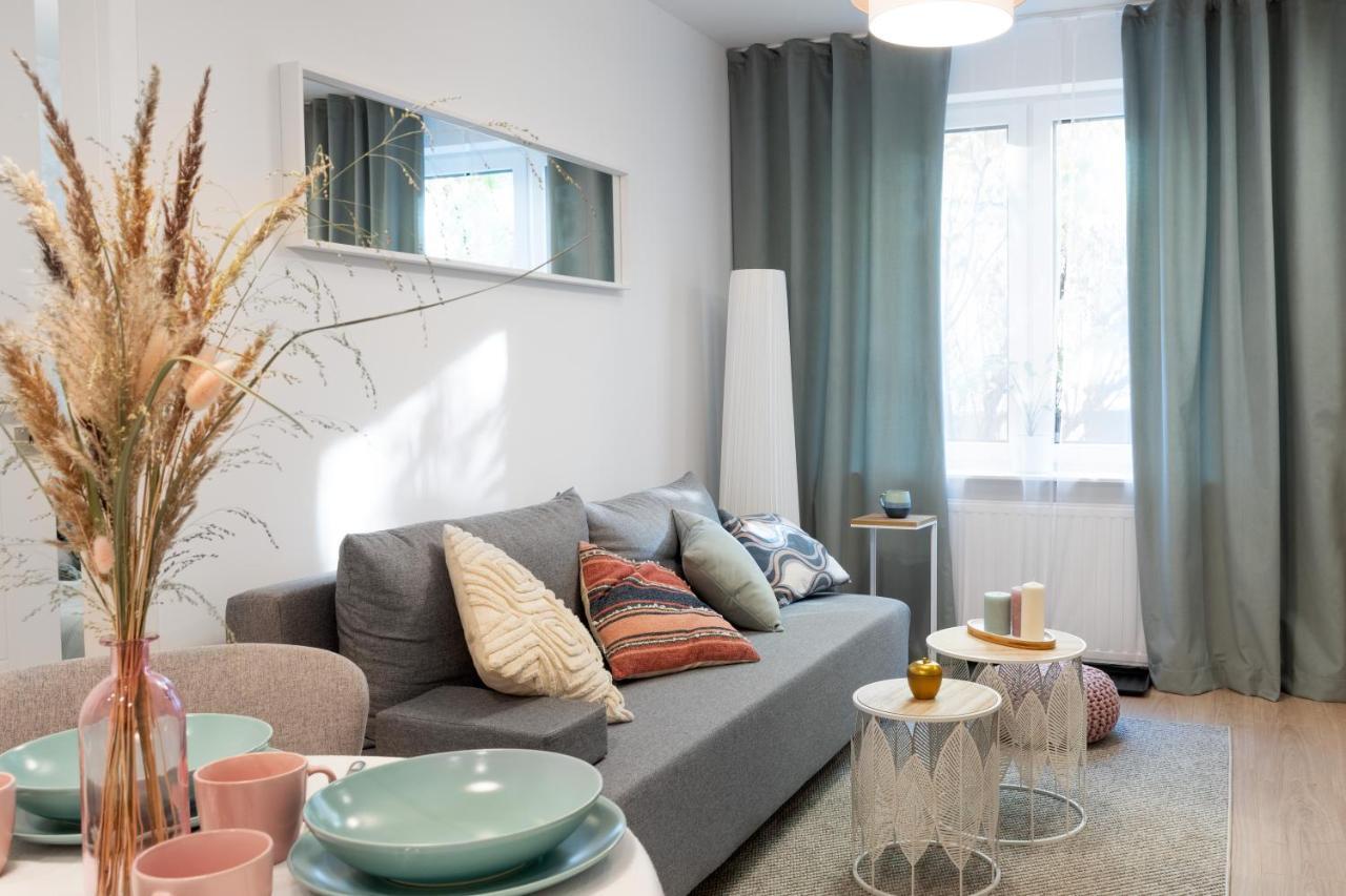 Comfort By Rentujemy Appartamento Cracovia